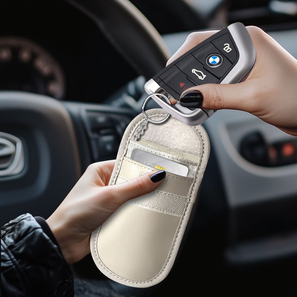 TECH-PROTECT KLR100 ÉTUI SANS CLÉ BLOQUEUR DE SIGNAL RFID CAFFE LATTE