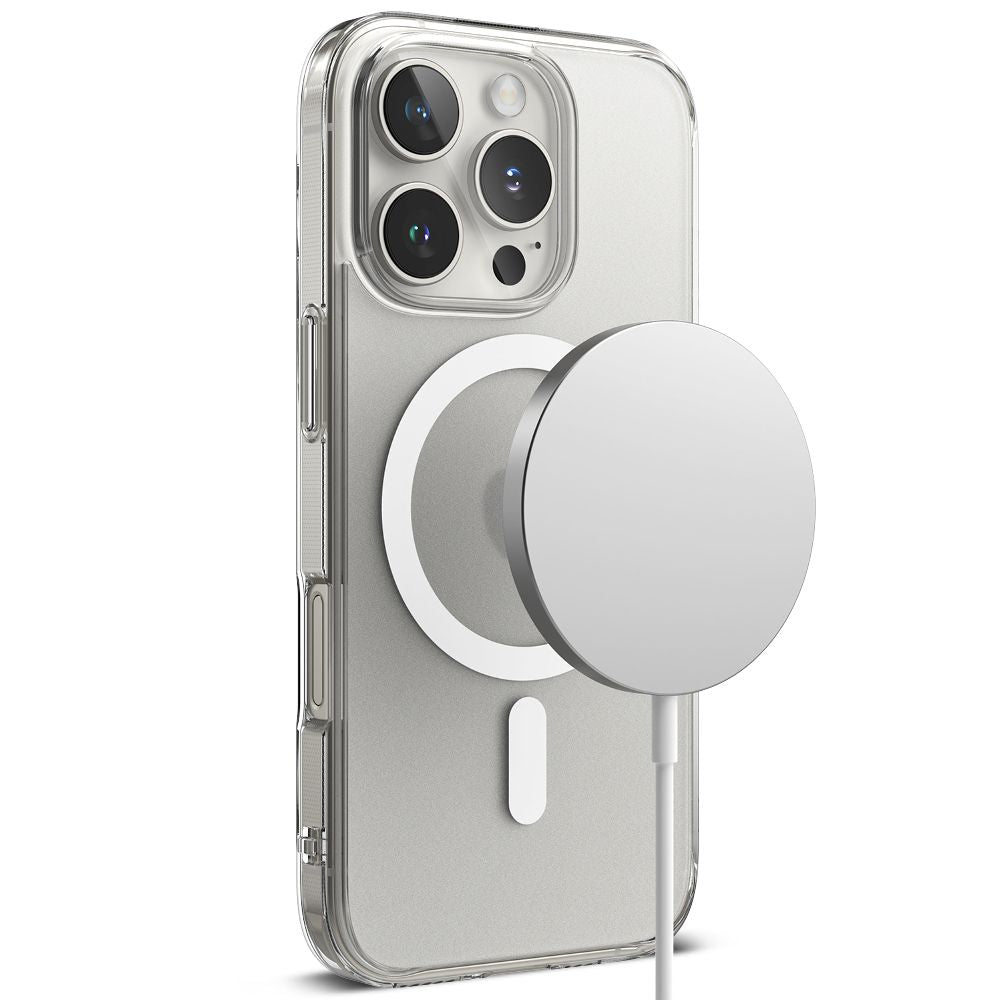 COQUE RINGKE FUSION MAGNETIQUE MAGSAFE IPHONE 16 PRO MATTE TRANSPARENT