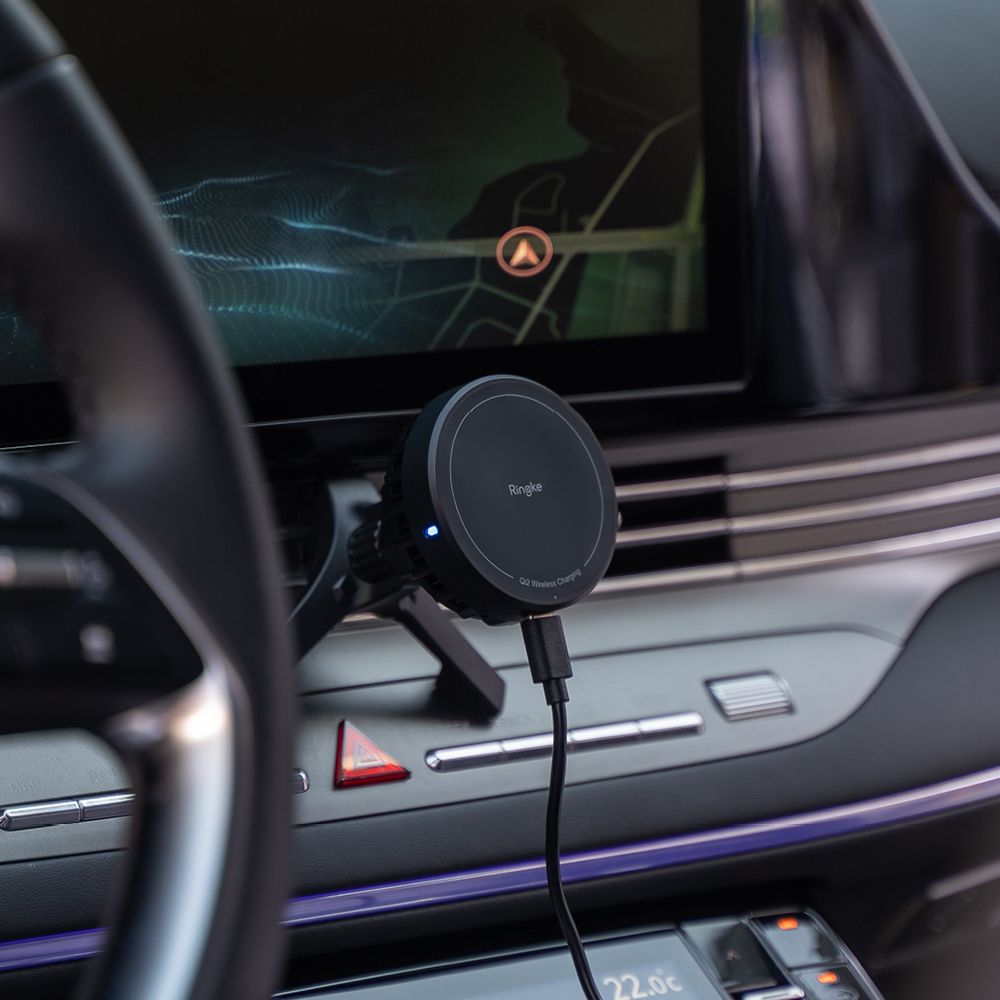 Support de téléphone pour voiture avec chargement sans fil Ringke Peltier QI2 magnétique MagSafe, support de ventilation, chargeur sans fil 15W noir.