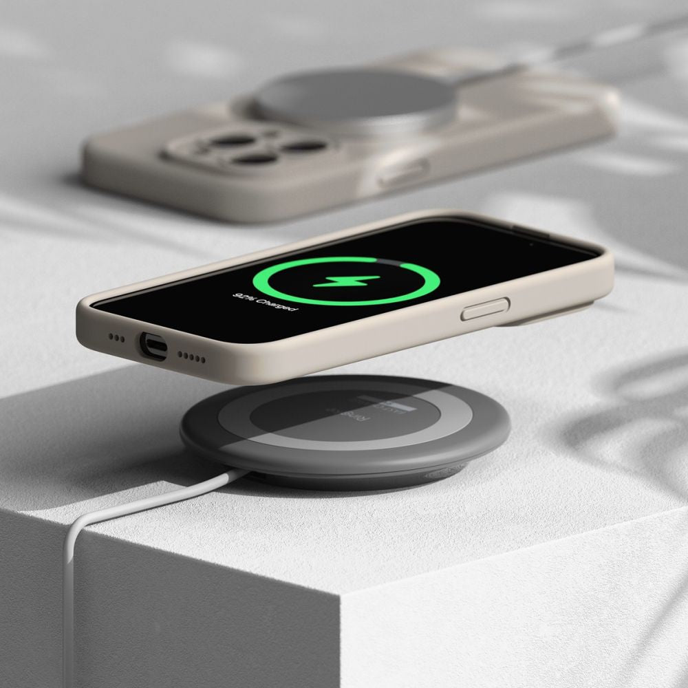 COQUE RINGKE SILICONE MAGNETIQUE MAGSAFE IPHONE 15 PRO STONE