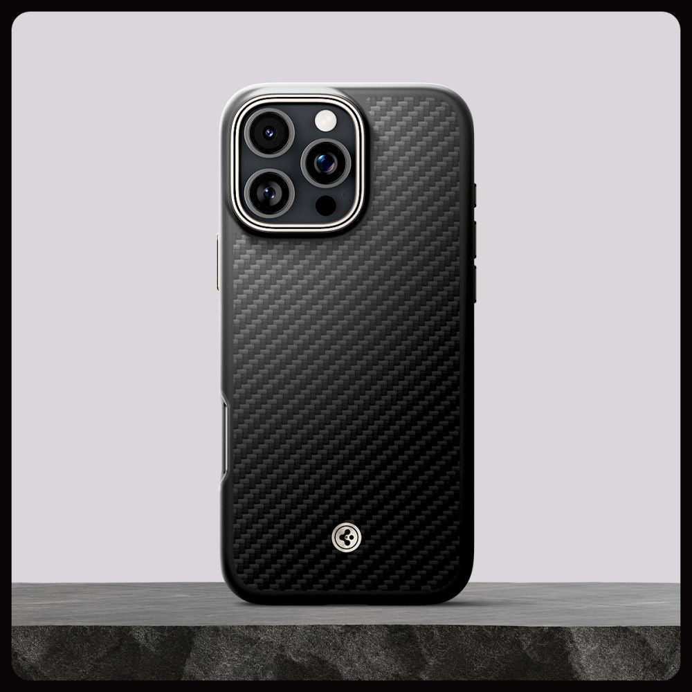 COUVERCLE SPIGEN ENZO ARAMID MAG MAGSAFE IPHONE 16 PRO MAX NOIR/NATUREL