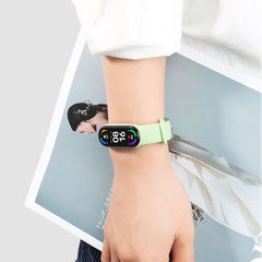 BRACELET EN SILICONE POUR XIAOMI MI BAND 5 / 6 / 6 NFC / 7 HEYBAND ICON PINK