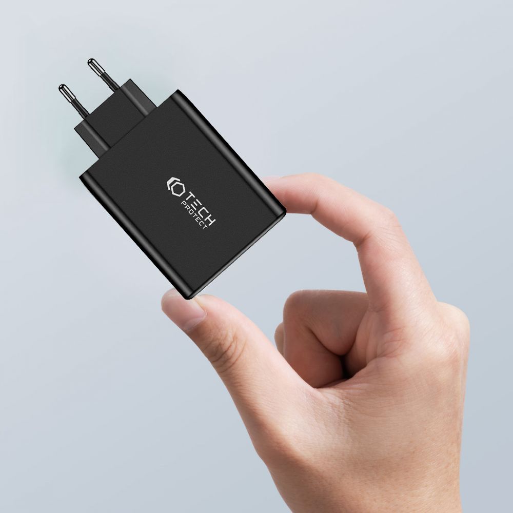 CHARGEUR RÉSEAU POUR MOBILE ET TABLETTE TECH-PROTECT NC100W-GAN CHARGEUR RÉSEAU 4 PORTS PD100W/QC3.0 NOIR