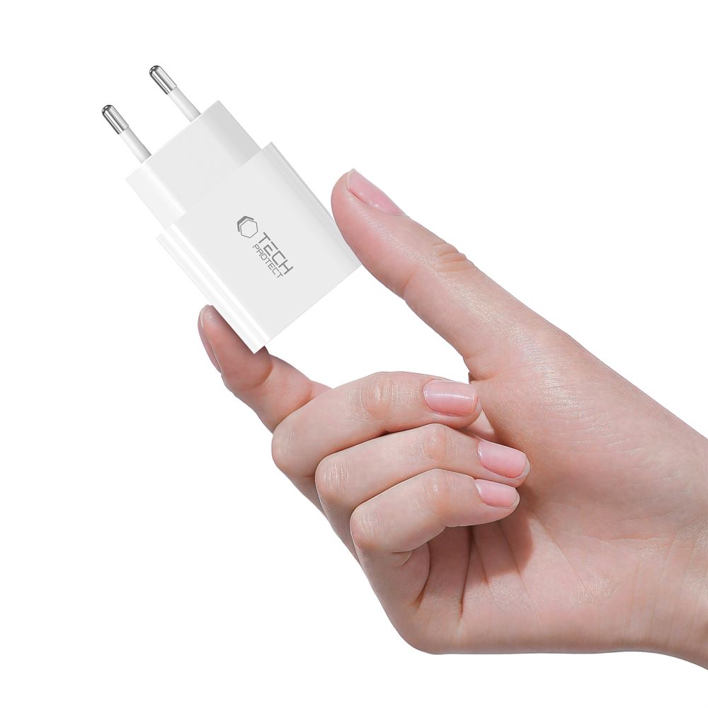 CHARGEUR RÉSEAU TECH-PROTECT NC20W 1-PORT PD20W + CÂBLE TYPE-C BLANC
