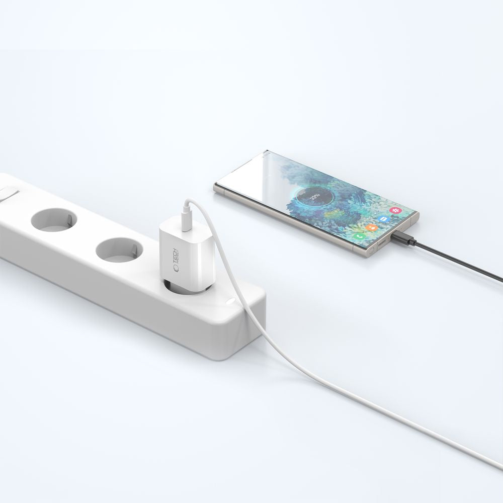 CHARGEUR RÉSEAU 1 PORT TECH-PROTECT NC20W PD20W BLANC