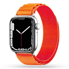 BRACELET EN NYLON POUR APPLE WATCH 4 / 5 / 6 / 7 / 8 / 9 / SE (38 / 40 / 41 MM) ORANGE