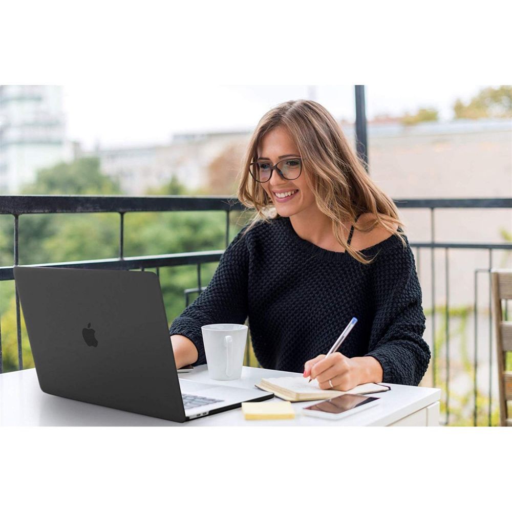 COQUE POUR MACBOOK AIR 13" M2 / M3 / 2022-2024 DOOP SMARTSHELL CRYSTAL CLEAR